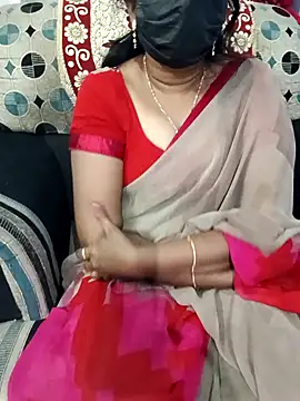 Tinarosy13's cam snapshot