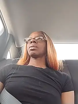 Jasmine_FullsShine's cam snapshot