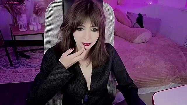 CrystallBloom's cam snapshot