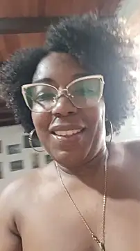 ChanneldelaCroix's cam snapshot