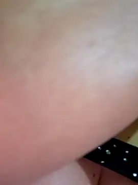 Zaralu_'s cam snapshot