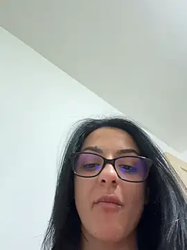 NNNoire live sex cam