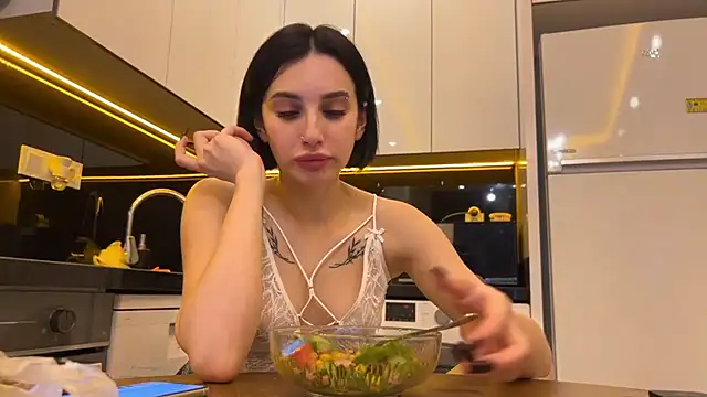 BlackFox_V live sex cam