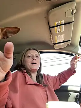 Titsandtats24's cam snapshot