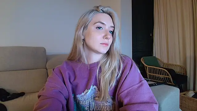 tattoobbgirl's cam snapshot