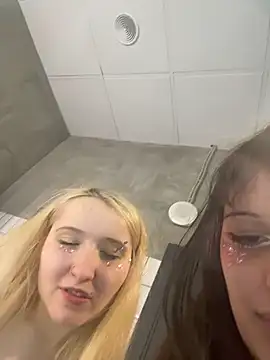 kamila_blush live sex cam