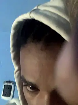 mondacuo3000's cam snapshot