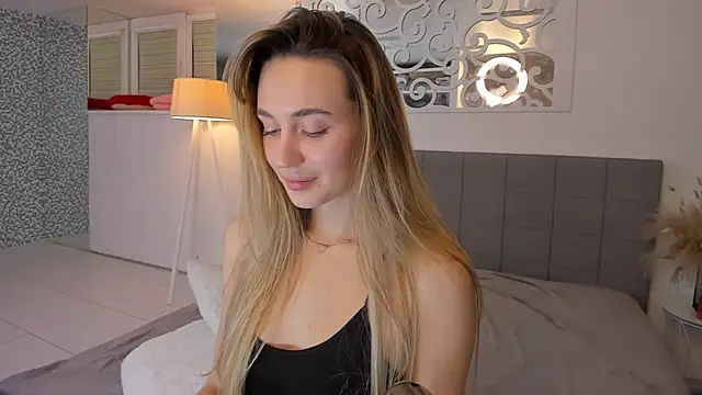 AlexaWilds live sex cam