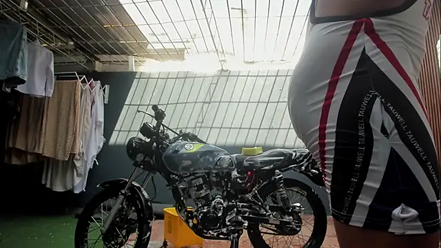 Jeffry_wolvess's cam snapshot