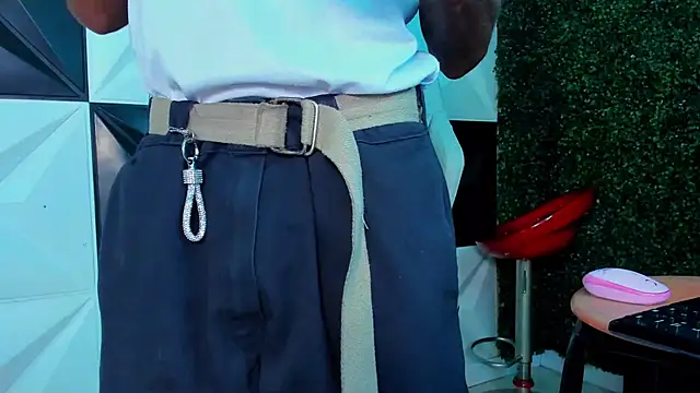 ManSant live sex cam