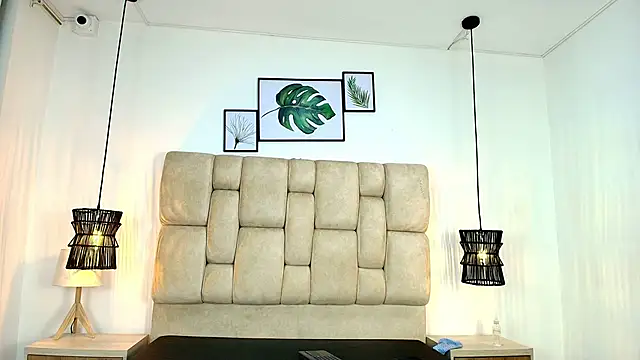 Cinthiabaker live sex cam