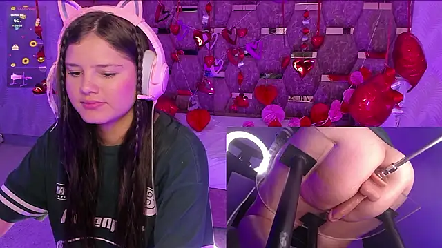 Trianna__ live sex cam