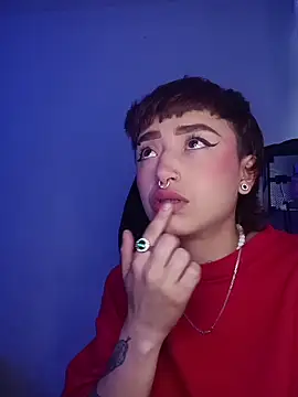 AlexxaAndRileyy live sex cam