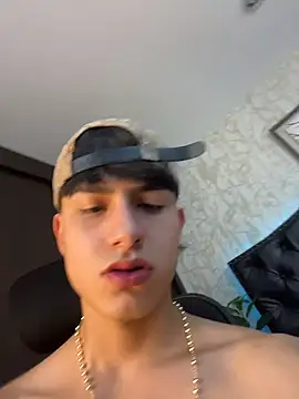 Lander_Cruz live sex cam