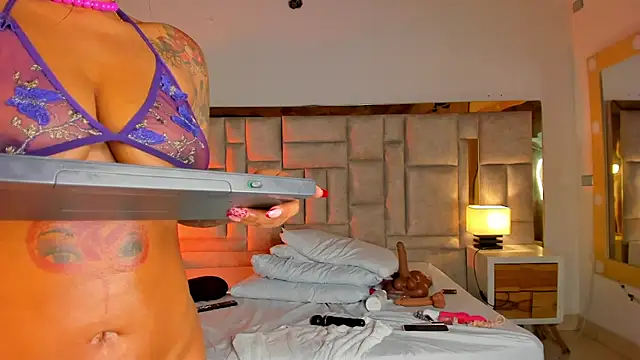 Miss_Abigail_ live sex cam