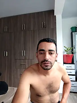 stivenlujan69 live sex cam