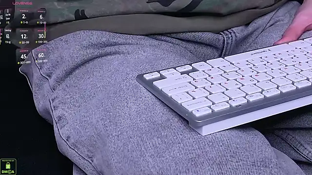 RoxyKyper live sex cam