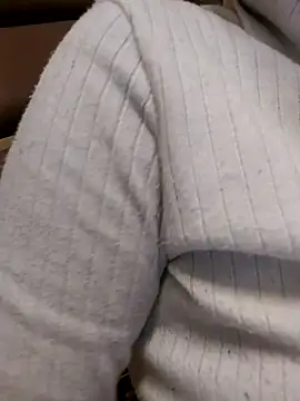 Cam_Deeksha's cam snapshot