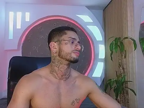 Alanrodgers live sex cam