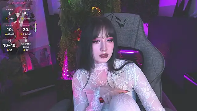 LiliLuna live sex cam