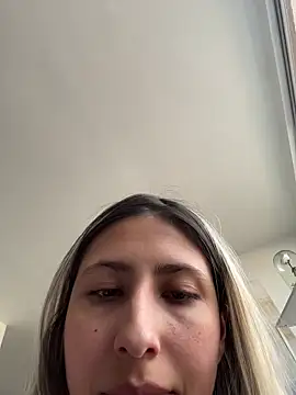 Ameellie's cam snapshot