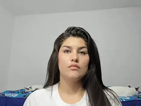 Karina27 live sex cam