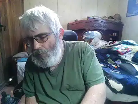 hearseguy77's cam snapshot