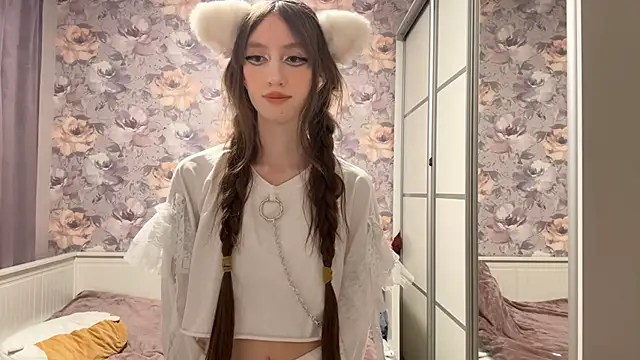 NyxoraX live sex cam