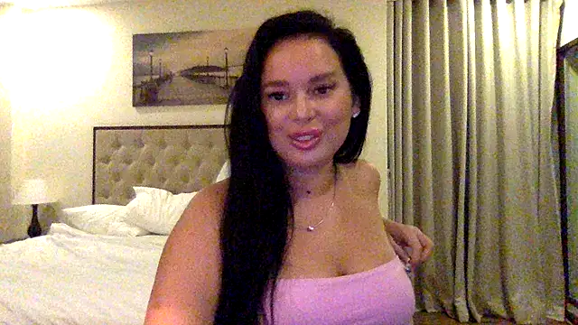 Fayronna live sex cam