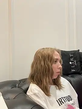 Evelyn_Neal live sex cam