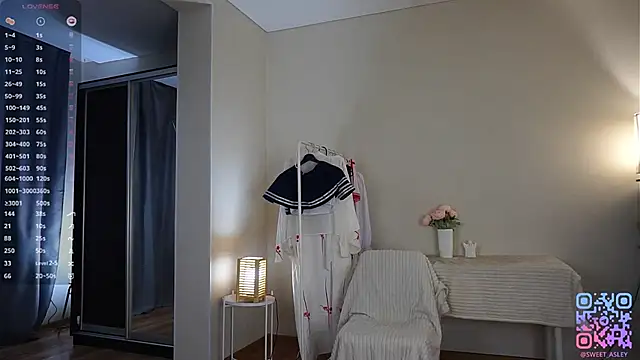 KiraAbling live sex cam