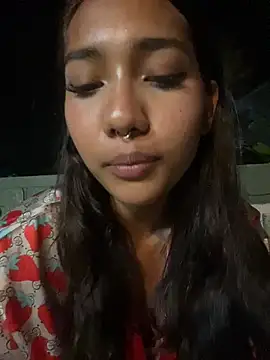 lyla_luv live sex cam