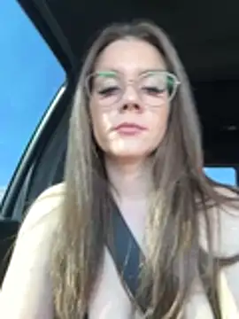 MaggyMayI live sex cam