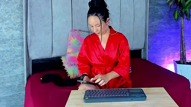 AlinaZans's cam snapshot