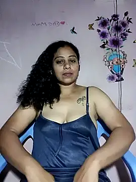JENNIFERtamil live sex cam