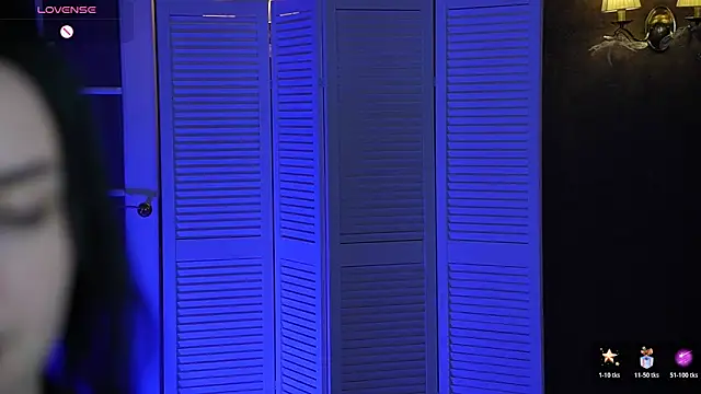 Miss_Elia's cam snapshot