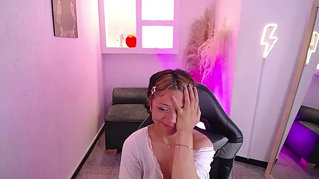 melodyy_as's cam snapshot