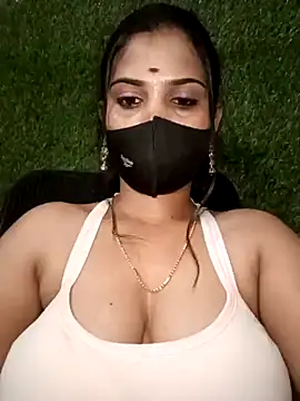 Nithyatamil's cam snapshot