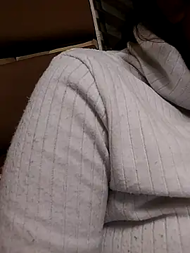 Cam_Deeksha's cam snapshot