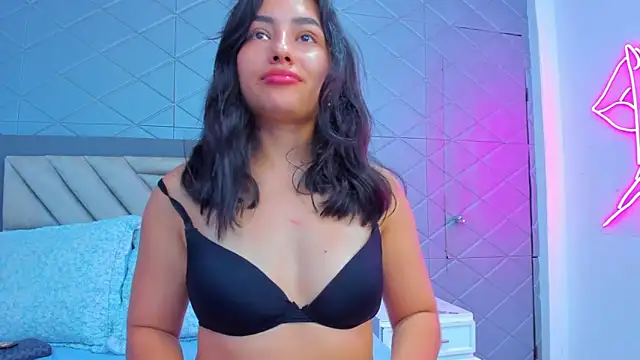 ViolettRouse's cam snapshot