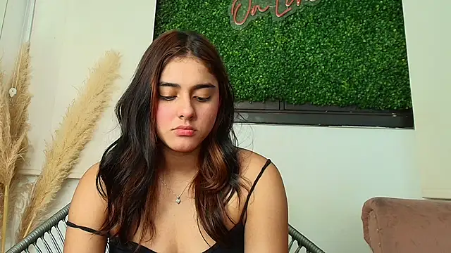 natalia_aguirre1's cam snapshot