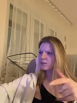 MaryHiggins's cam snapshot