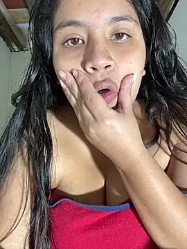 moncerrat_luna live sex cam