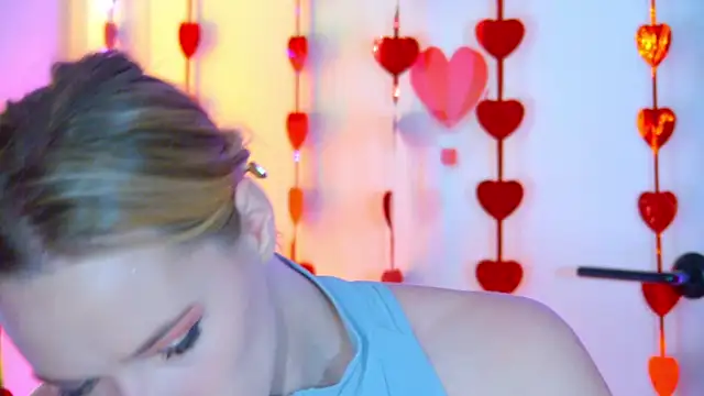 GentleRossi live sex cam