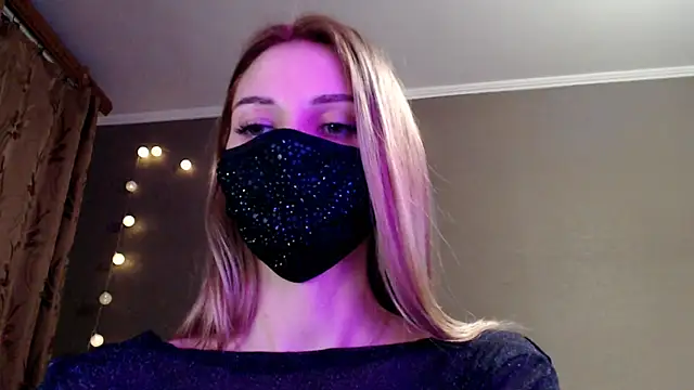 Iris_lave's cam snapshot