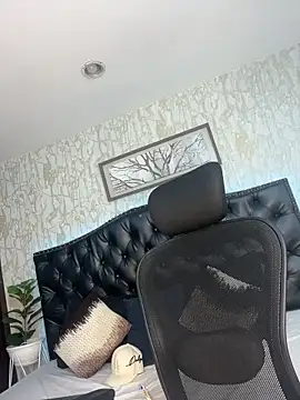 Lander_Cruz live sex cam