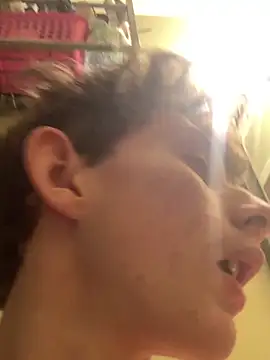 Batman333444 live sex cam