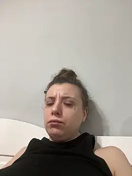 bunnythetailor live sex cam