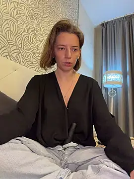 Take_Me_Awayy's cam snapshot