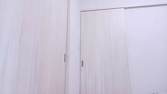 tina_tan's cam snapshot